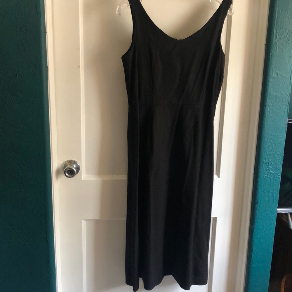 Basic Threads Black long fitted dress. Size M